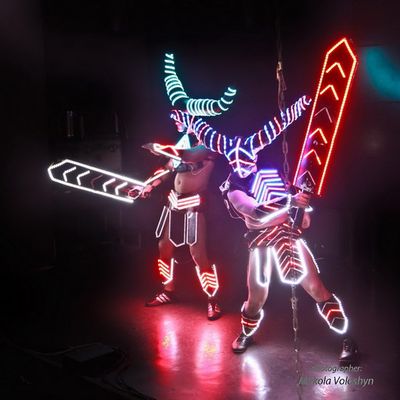Мартин Робот ⚡️ Лазерное шоу ⮕ заказать на вечеринку - Фото 4