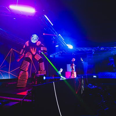 Мартин Робот ⚡️ Лазерное шоу ⮕ заказать на вечеринку - Фото 14