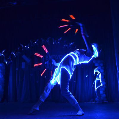 Театр света Scorpius ⚡️ Пиксельное шоу на мероприятие Киев - Фото 8
